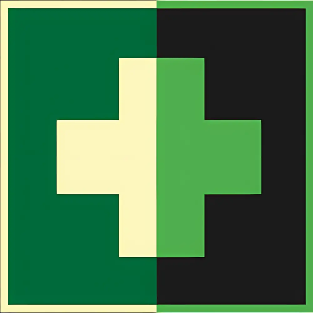 Знак EC01 Аптечка первой медицинской помощи (Пленка 200x200)